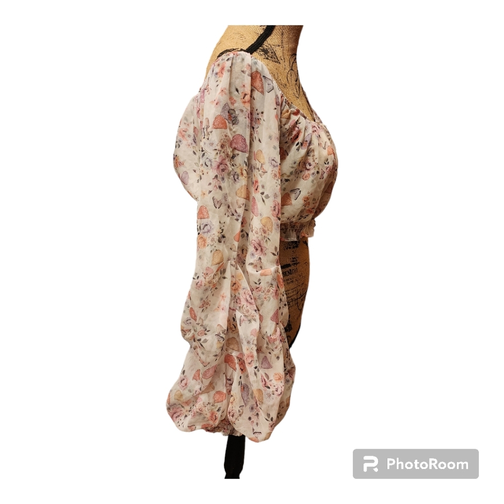 Sugar Thrillz floral half sheer blouse. On or off shoulder. - Picture 4 of 7